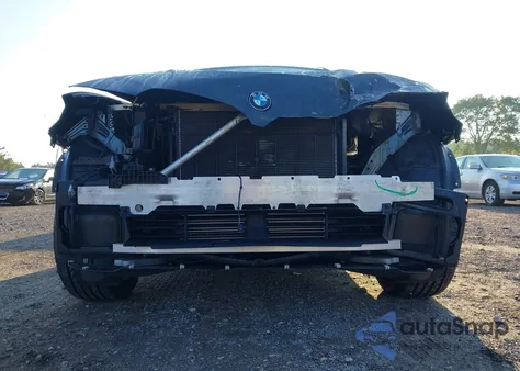 2022 BMW X3 xDrive30I z USA, uszkodzony, nr VIN 5UX53DP05N9J81530